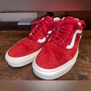 Vans Old Skool Pig Suede Shoe - Brand New